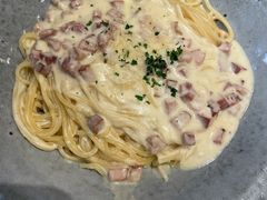 生奶油培根意大利面-玛格萝妮比萨屋(四平店)
