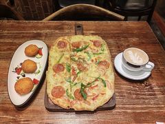 -1886德国汽车餐厅(外滩十六铺码头店)