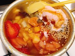 老街冰汤圆-贤合庄卤味火锅(时代广场店)