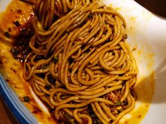 鸡丝荞面-有红鸡毛店·川菜(建设路店)