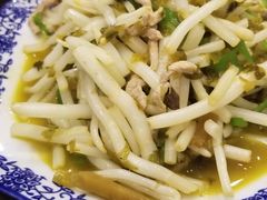 太湖芦苇根炒肉丝-呼吸森林·生态农庄农家乐私房菜