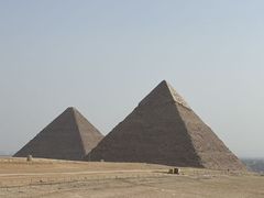 -吉萨金字塔群