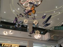 -百联临沂购物中心(临沂路店)