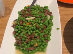 -渝信川菜 · 川味家常菜(财富购物中心店)