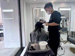 -阿三造型烫染•接发
