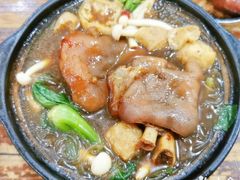 猪脚粉丝砂锅-凡老头米线砂锅(古荡新村西粮站)