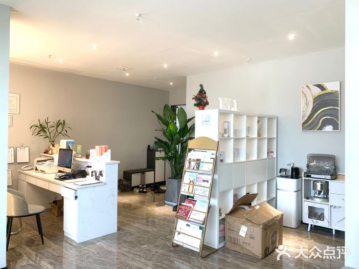 来美轻医美抗衰中心(高新万达店)图片