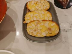 -泓历皇朝酒店(东亭店)