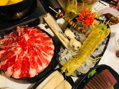 -鲜入围煮花胶鸡海鲜火锅