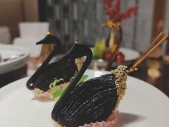 -海派悦庭·海胆烧麦·新融合菜(凯德广场店)