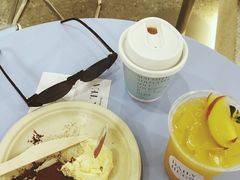 -HUGS coffee(东区店)