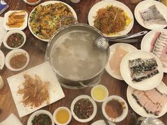 -正能量脆肉鲩火锅