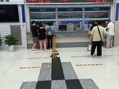 -上海市松江区中心医院