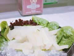 -红鼎豆捞·非遗鲍皇汤火锅(宝丰路店)