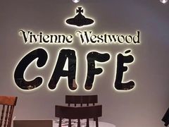 -Vivienne Westwood(上海来福士广场店)
