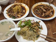 -温记府廟豆汤饭·始于1955年(海椒店)