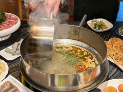 -老船舫·现做活鲜鱼馆(东郊记忆店)