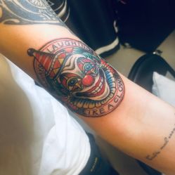 -SNOW TATTOO STUDIO