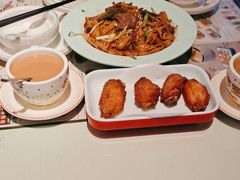 -雍哲港式餐厅(现代广场店)