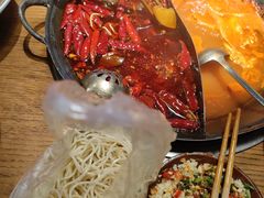 -萍姐火锅·公路夜市(武汉首店)