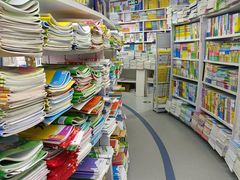 -新华书店(虹悦城店)