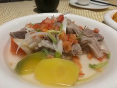 手抓羊肉-巴扎美食·新疆菜·西域歌舞表演餐厅(新疆大厦店)