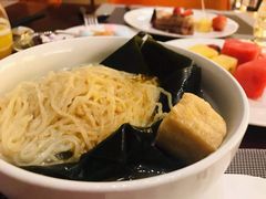 -东西风牛排馆周末烧烤自助(首都机场希尔顿店)