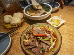 -金莹丸子汤清真(朝外SOHO店)