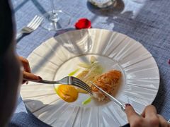 -弦月窗LUNETTE BY AMANDA(复兴路店)