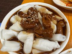 猪肠窝肠粉-三和美食(西华路店)