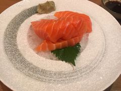 三文鱼刺身-天手古舞居酒屋(889广场店)