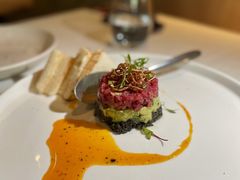 牛肉塔塔配牛油果黑橄榄酱-Solo(衡山路店)