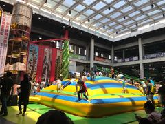 -蒙特利亲子乐园