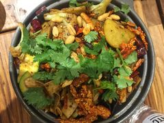 -一两饭川味素食餐厅