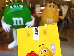 -m豆巧克力世界(上海世茂广场店)