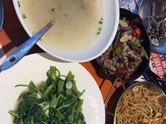 -神府路壹号·海鲜烧烤·砂锅粥·锅物(三坊七巷店)