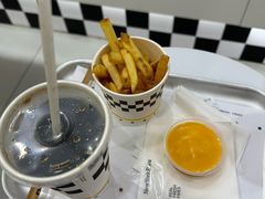 -纽约薯条(世豪广场店)