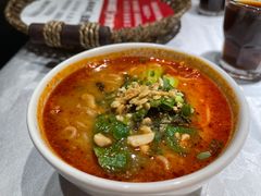 重庆地地道道的担担面-雲蜀龙阁·金牌水煮鱼(方庄店)