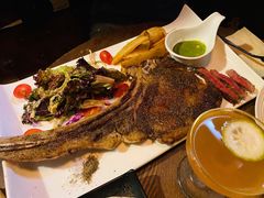 -The Cheebat 锌吧·Bistro(体育西店)