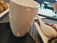 -上海虹桥西郊假日酒店