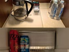 -泊雅酒店公寓(广州琶洲磨碟沙地铁站店)