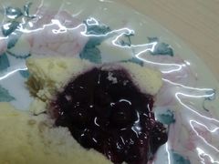 -红宝石·鲜奶小方·海派西点房(丰庄店)