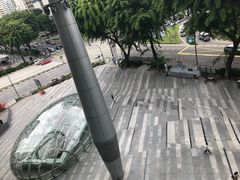-爱雍·乌节