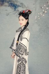 点击看大图 -盘子女人坊古装写真摄影(南京总店)