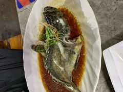 -四川小胡子海鲜(丁村万人海鲜广场店)