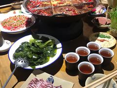 -白乐天毛肚火锅馆(南滨路店)