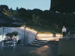 -UNI UNI(环亚凯瑟琳店)