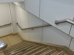 -中国建设银行(上海中山路支行)