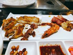 -利昂法式铁板主题餐厅(新奥购物中心店)