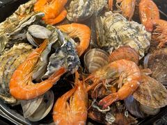 -巧克力渔家.小船海鲜胶东菜(万平口店)